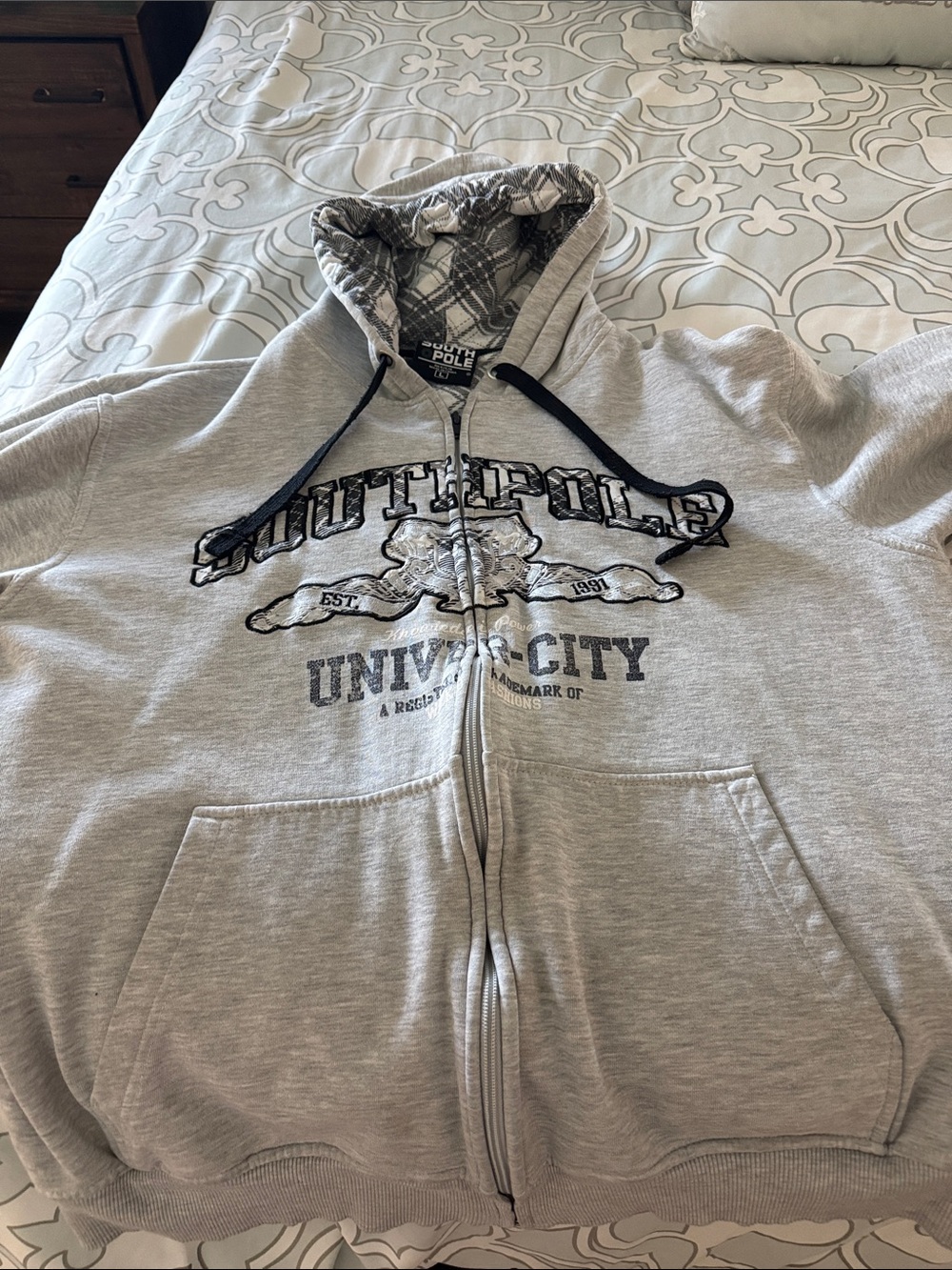 South Pole Light Gray Full-Zip Hoodie with Graphic